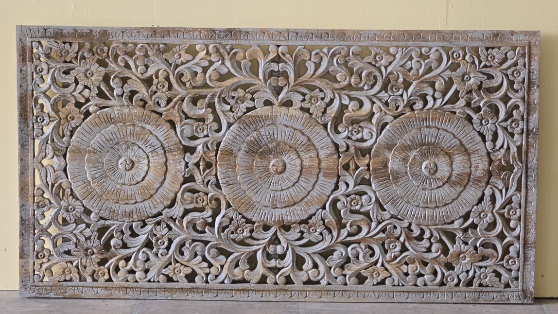 Sona Patta — The Golden Panel (Natural teak with carved relief) - Image 1