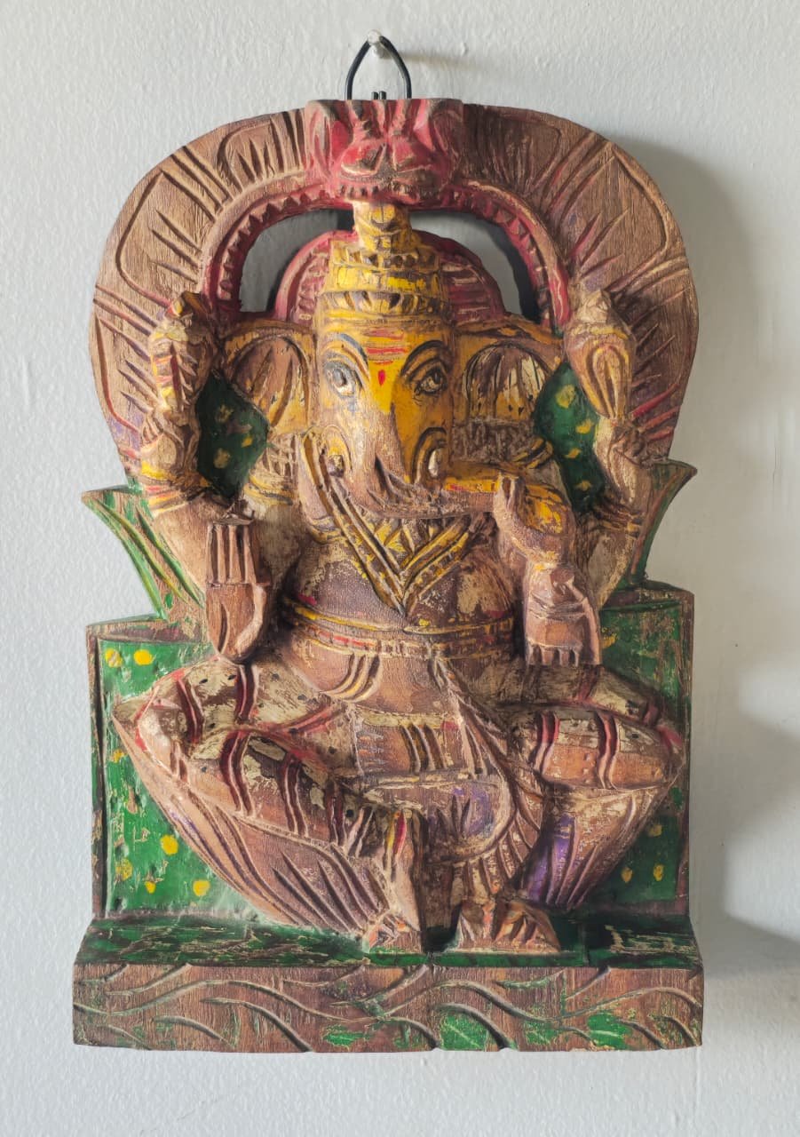 Mangalamurti — Auspicious Form in Wood - Image 1